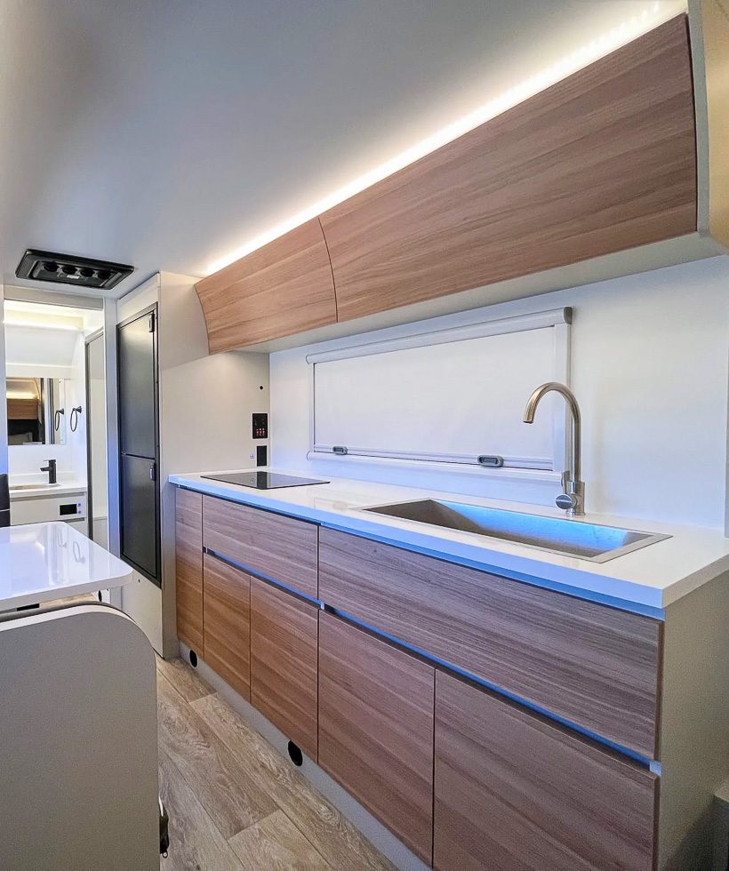 Large kitchen and Premium cabinet space in the Imperial Outdoors S195