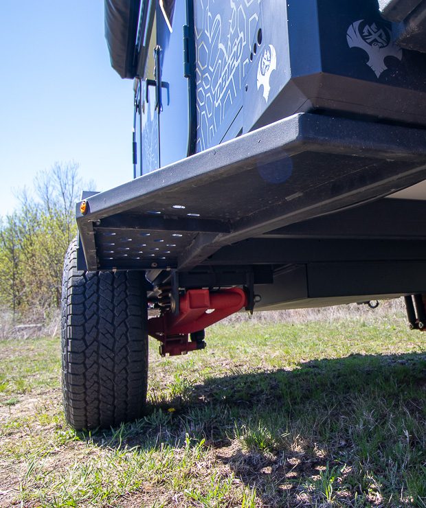 Imperial Outdoors Outback Series OB120 in the grass with the Cruisemaster independent CRS suspension.