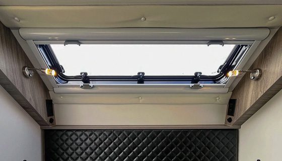 Imperial Outdoors OB120 front large front window.
